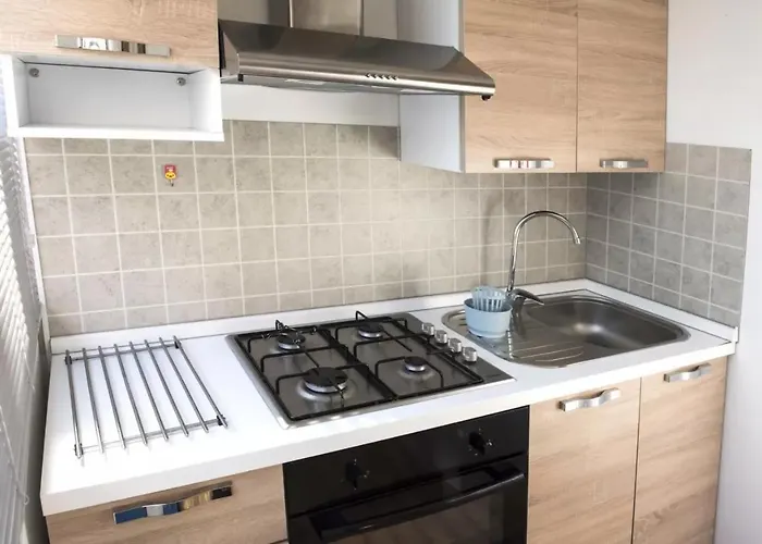 M253 - Marcelli, Trilocale Con Terrazzo A 100mt Dal Mare Apartman *