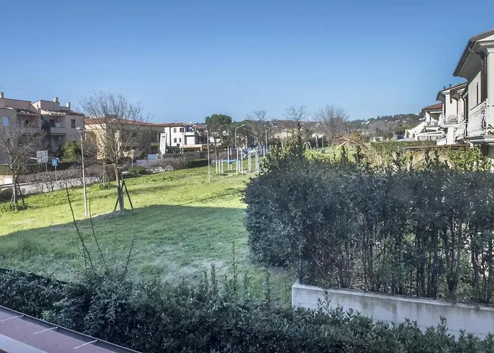 M253 - Marcelli, Trilocale Con Terrazzo A 100mt Dal Mare Apartamento